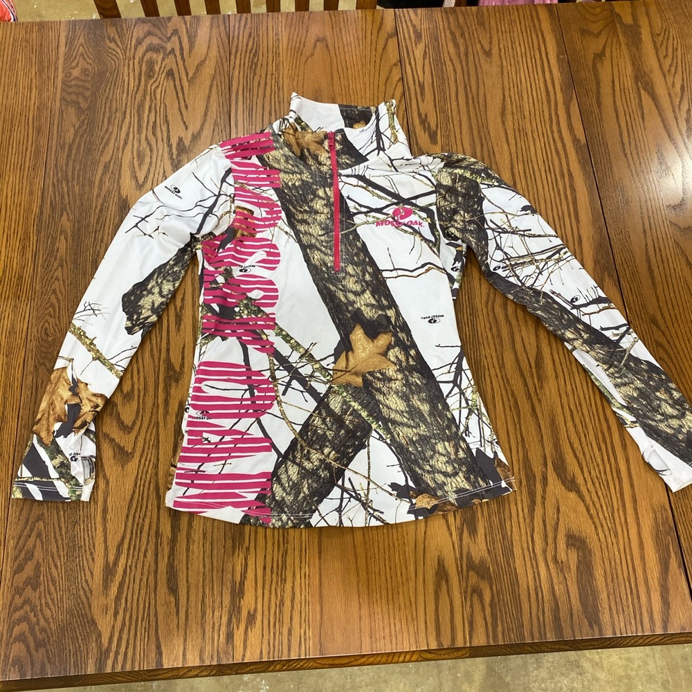 NWOT Winter Camouflage Quarter ZIP